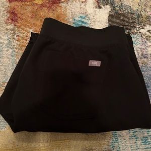 FIGS black scrub pant size L